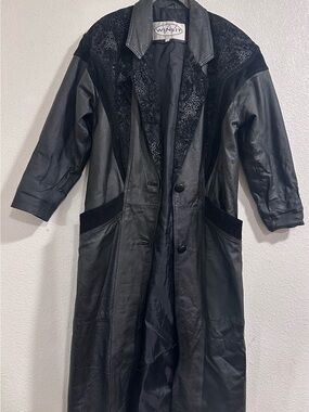 Winlit Black Leather Long Trench Coat with Velvet Yoke